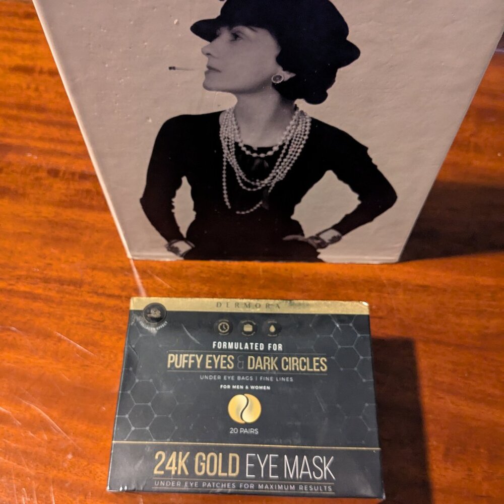 DERMORA Skin Treatment Mask 24K Gold Eye Mask  20 pairs NEW Sealed